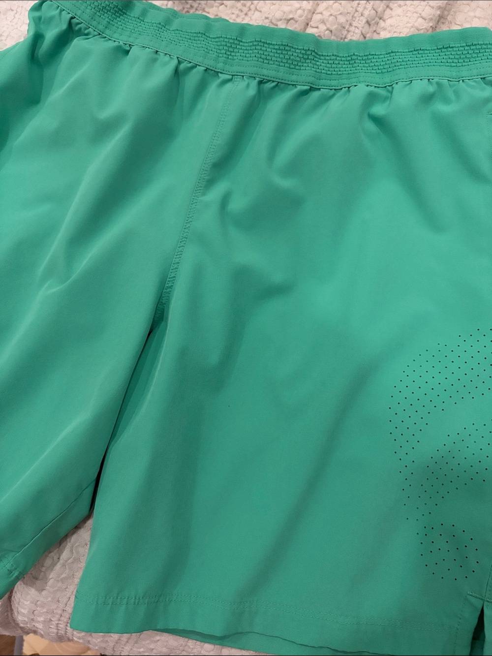 Fabletics Original Fundamental Shorts in Bright Green